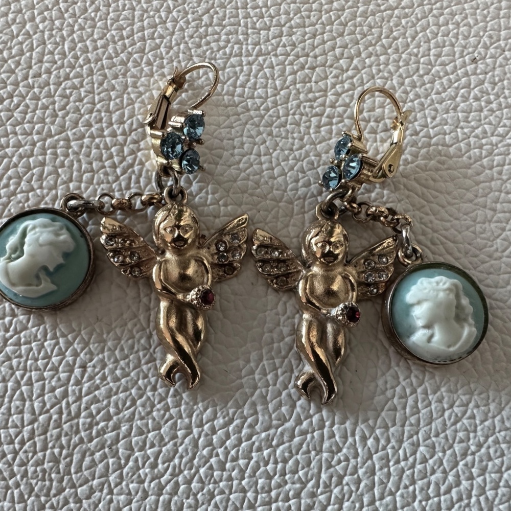 Dolce&Gabbana  cherubs with crystals earrings